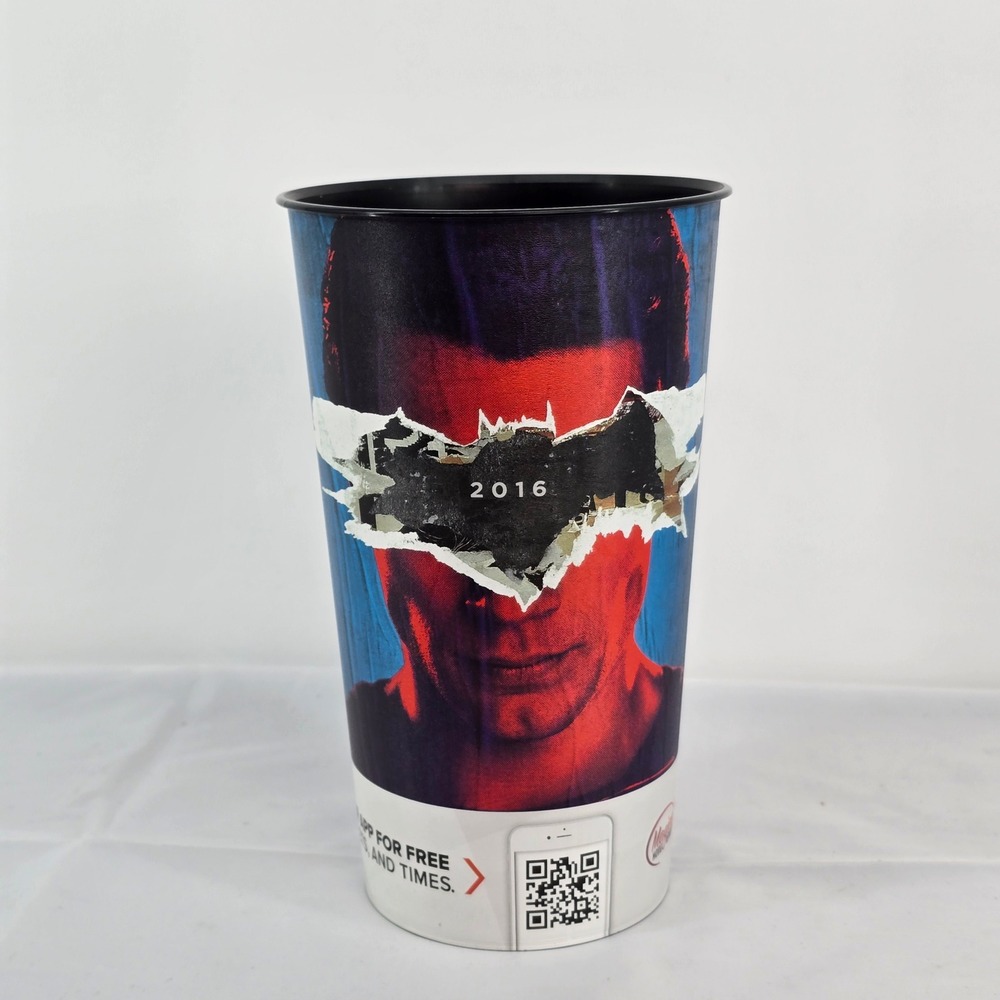 Batman v Superman Dawn of Justice 2016‎ Movie Theater Souvenir Cup DC Comics
